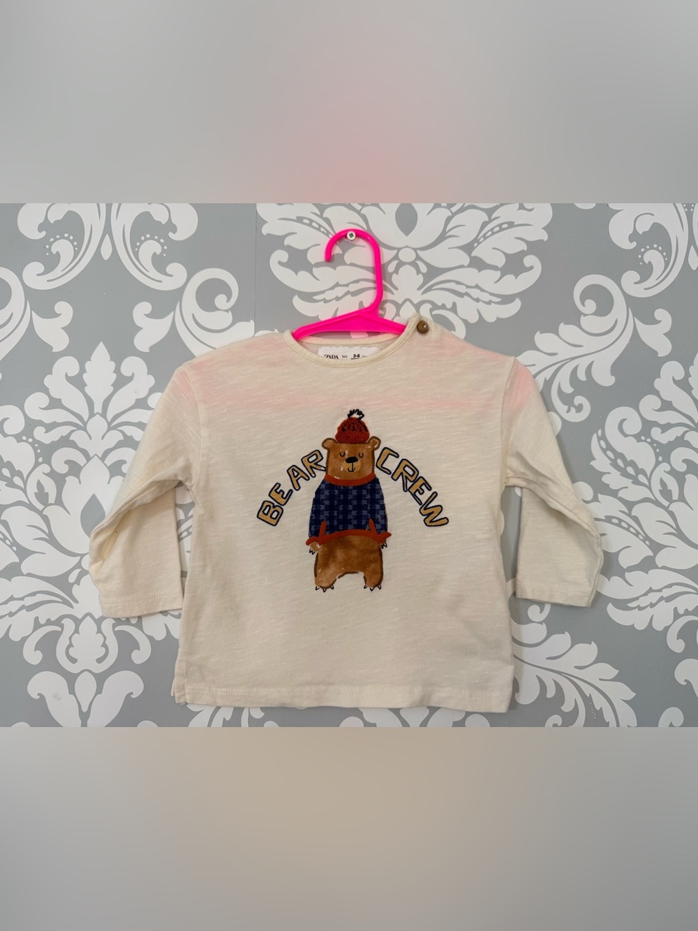 💫10/$25 • Zara Bear Crew Cream Long-Sleeve Kids Tee